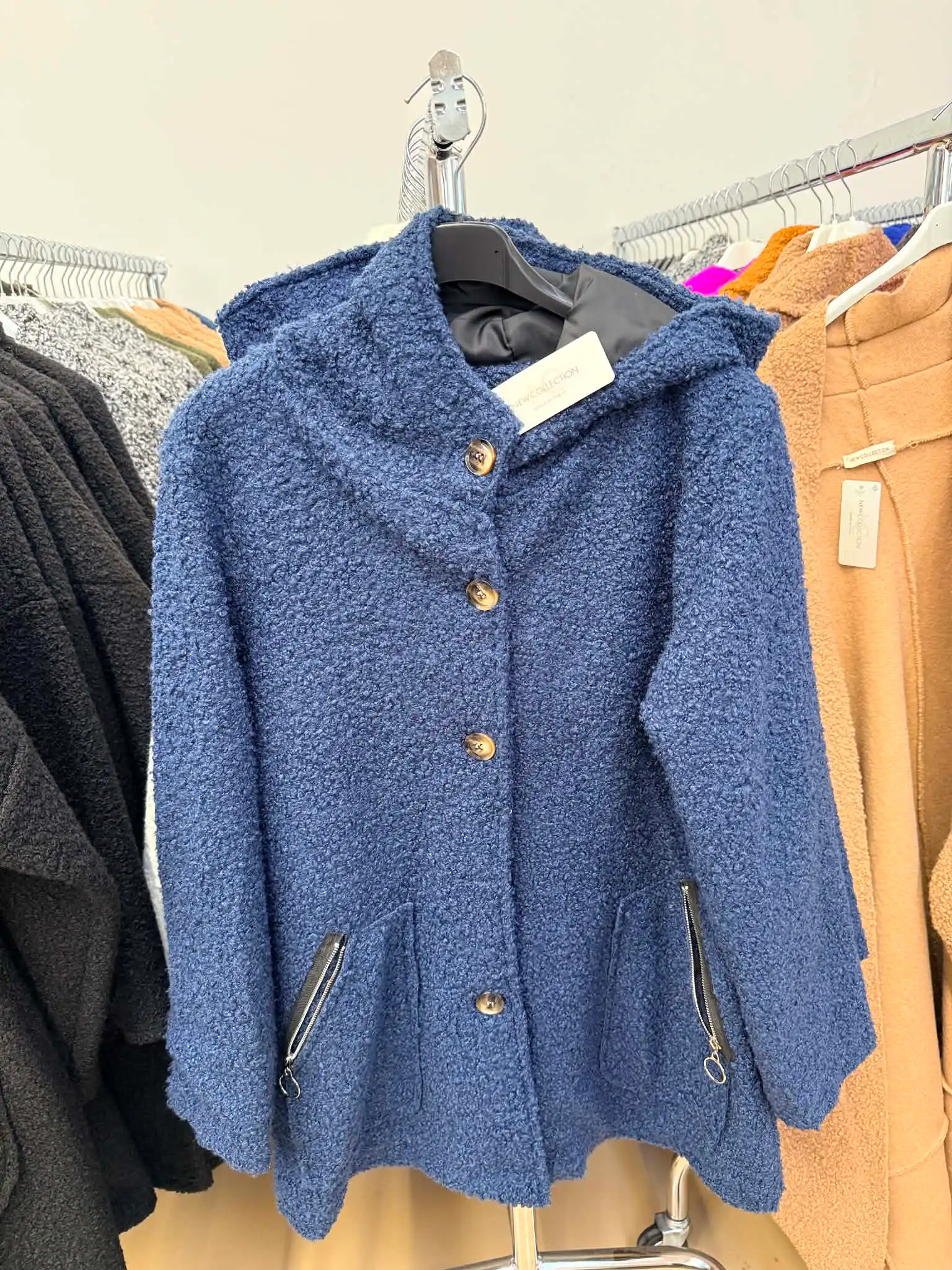 Oversized bunda z bouclé