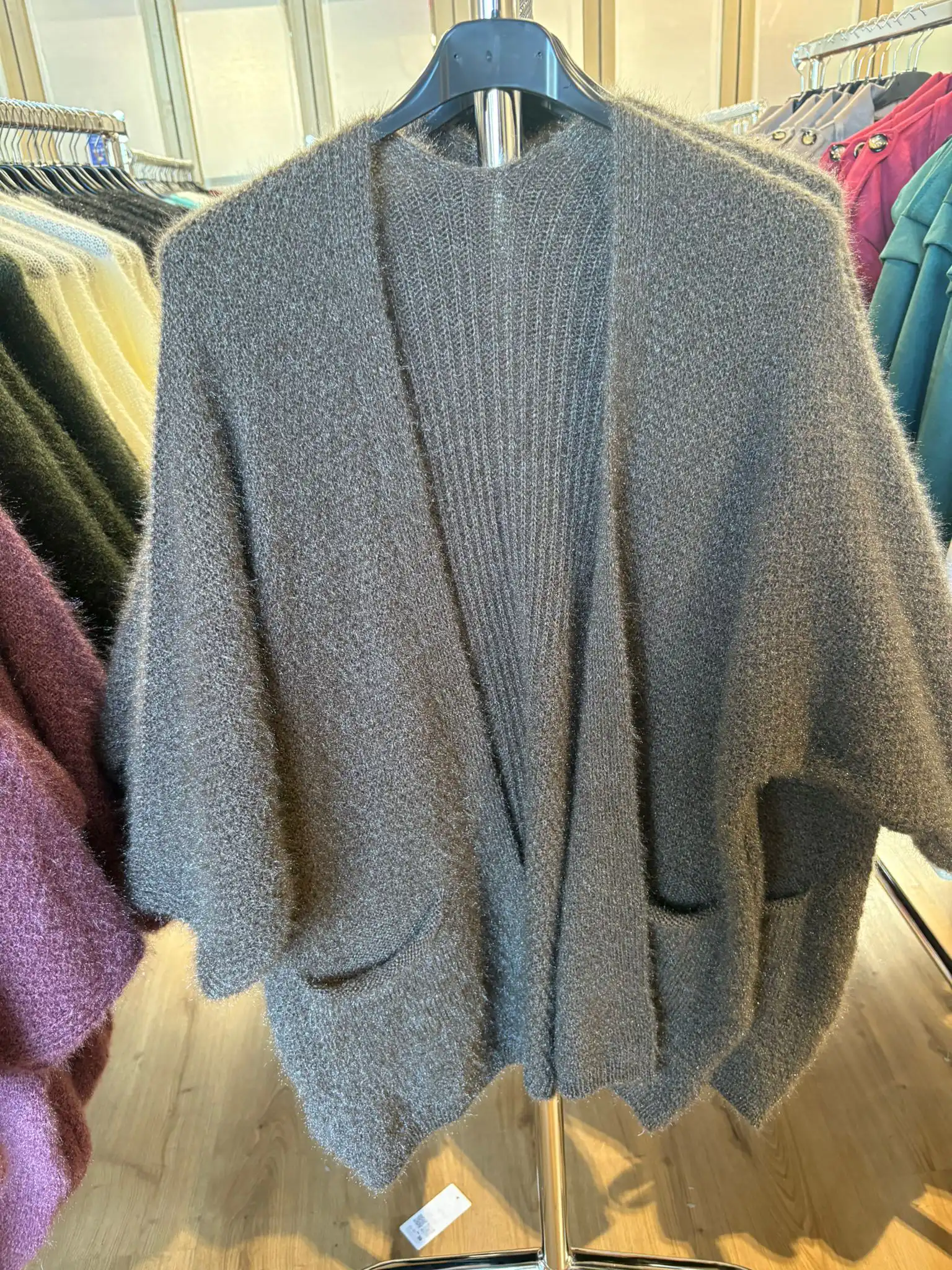 Golf/Cardigan