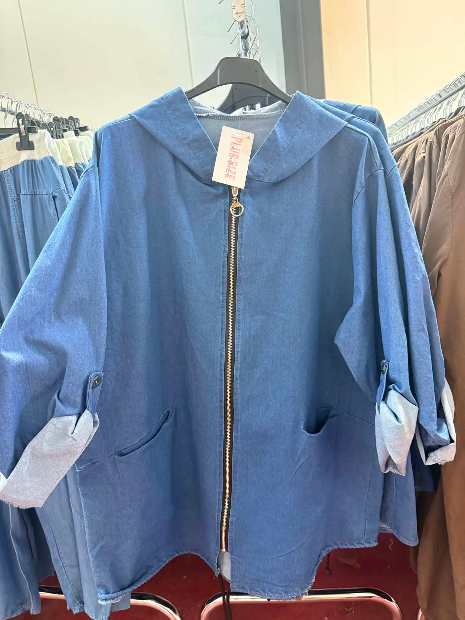 Džínová bunda na zip