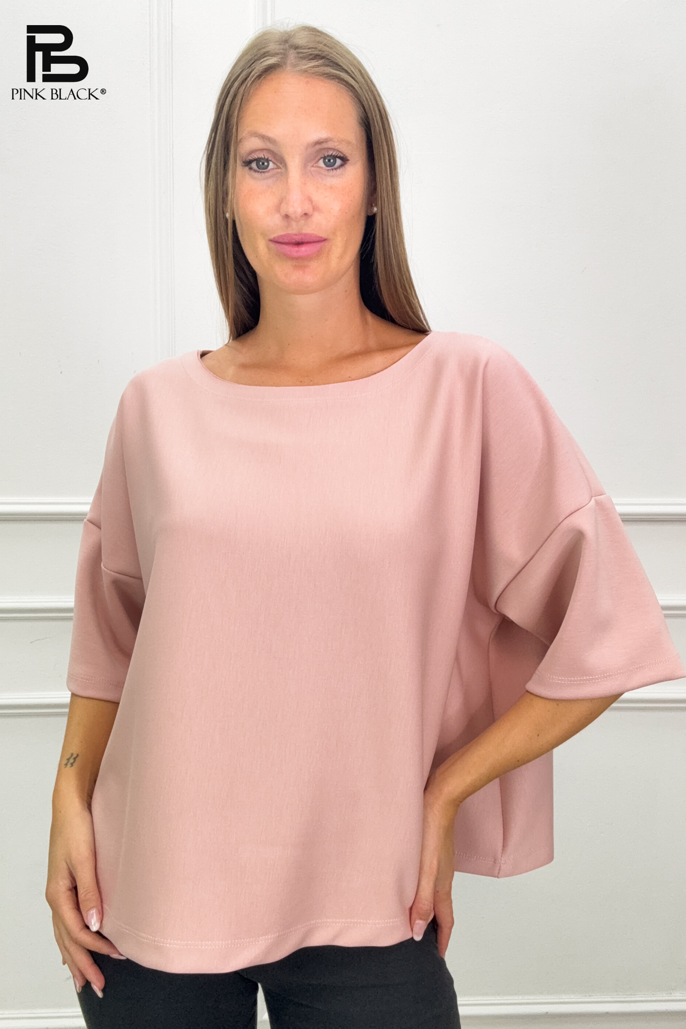 Oversize top s lodičkovým výstřihem