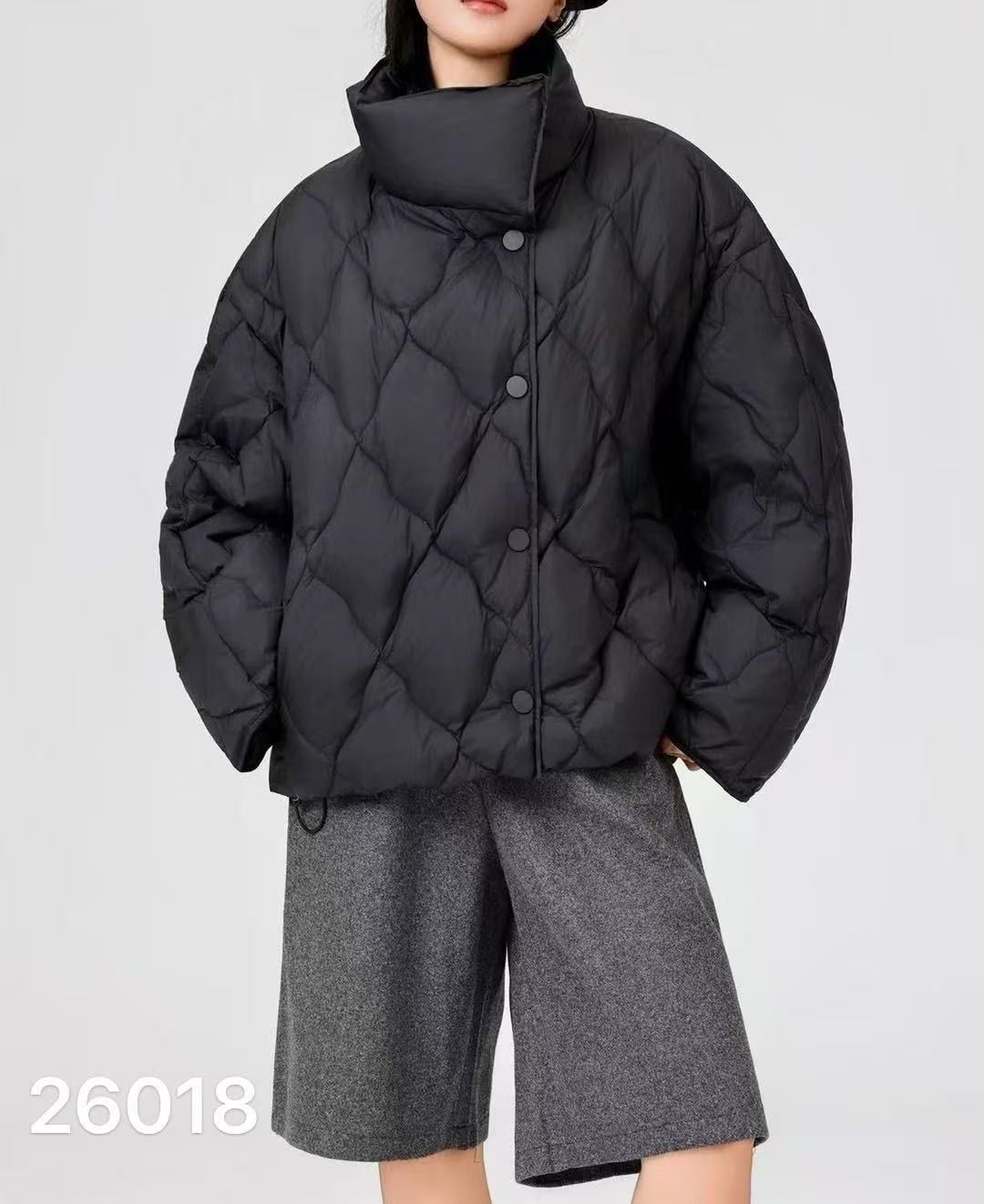 Prodloužená prošívaná bunda oversize