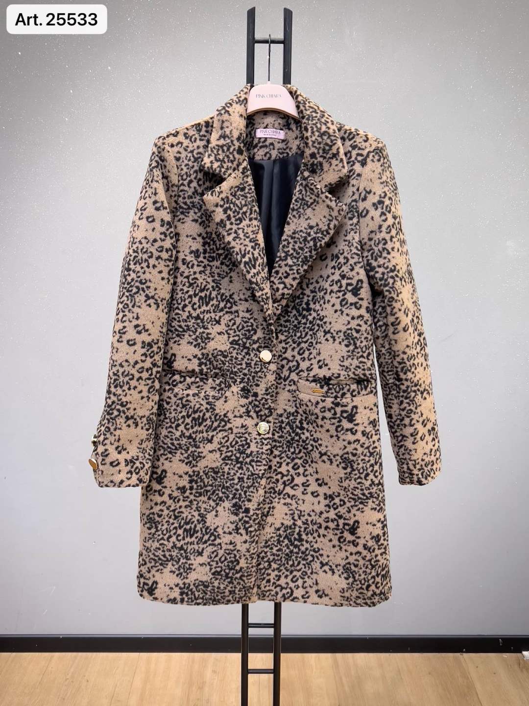 Krajkovaný kabát s leoparďím vzorem