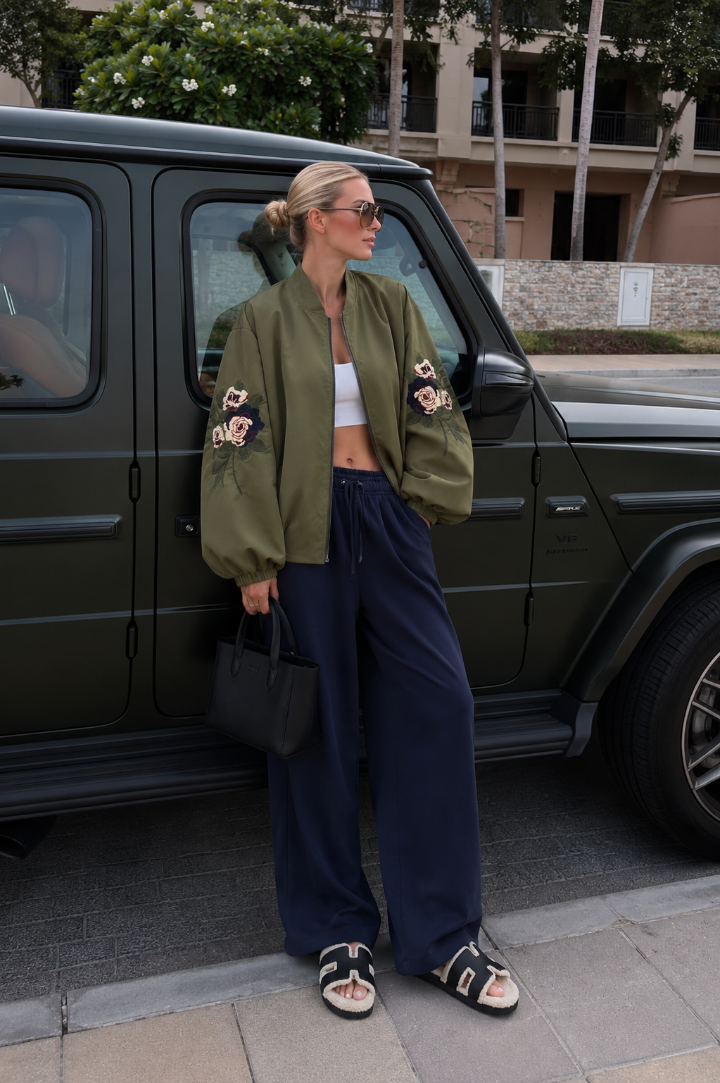 Oversize bunda s límcem