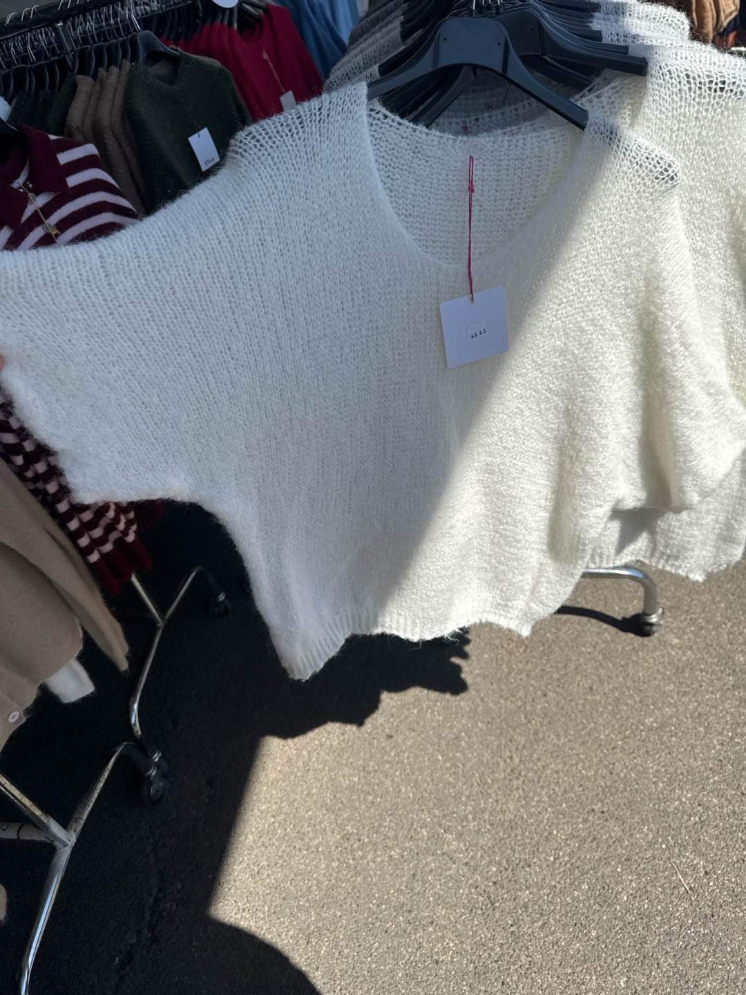 Oversize svetr s zvonovými rukávy