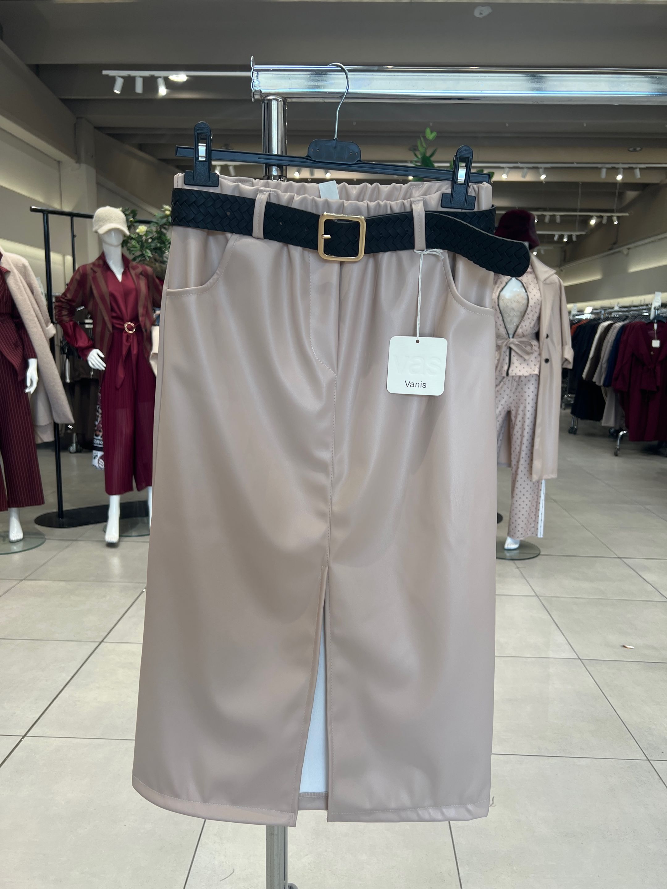 Midi pouzdrová sukně s páskem