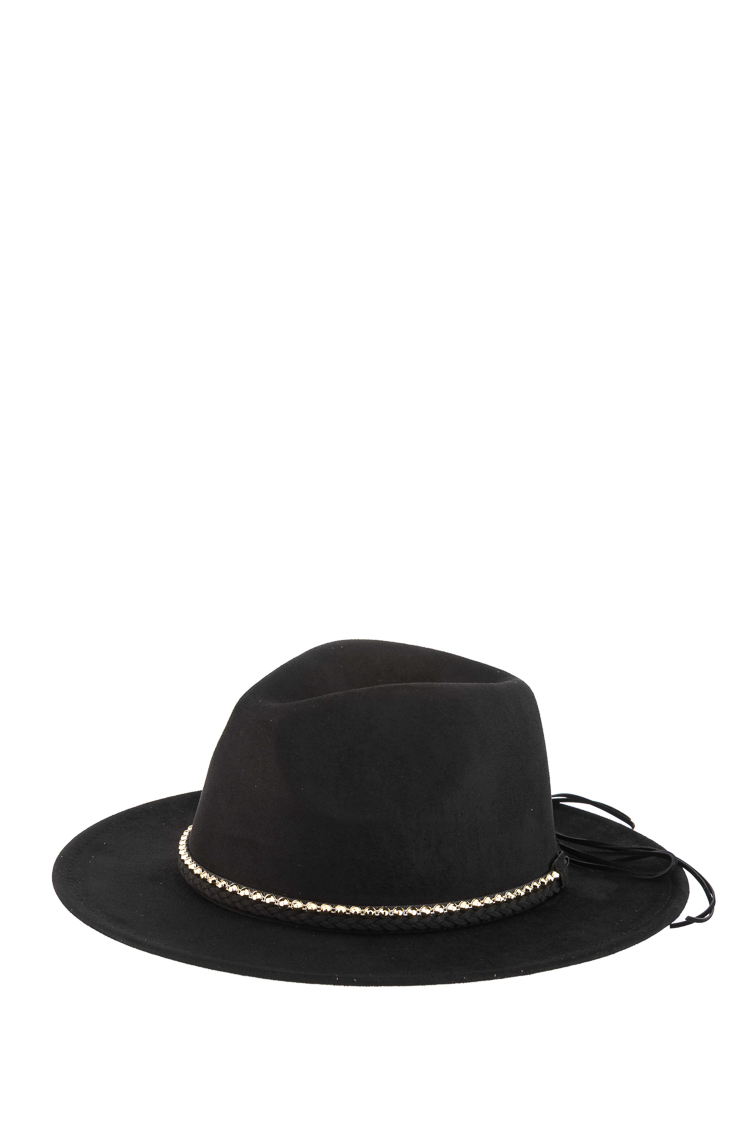 Fedora s řetízkem