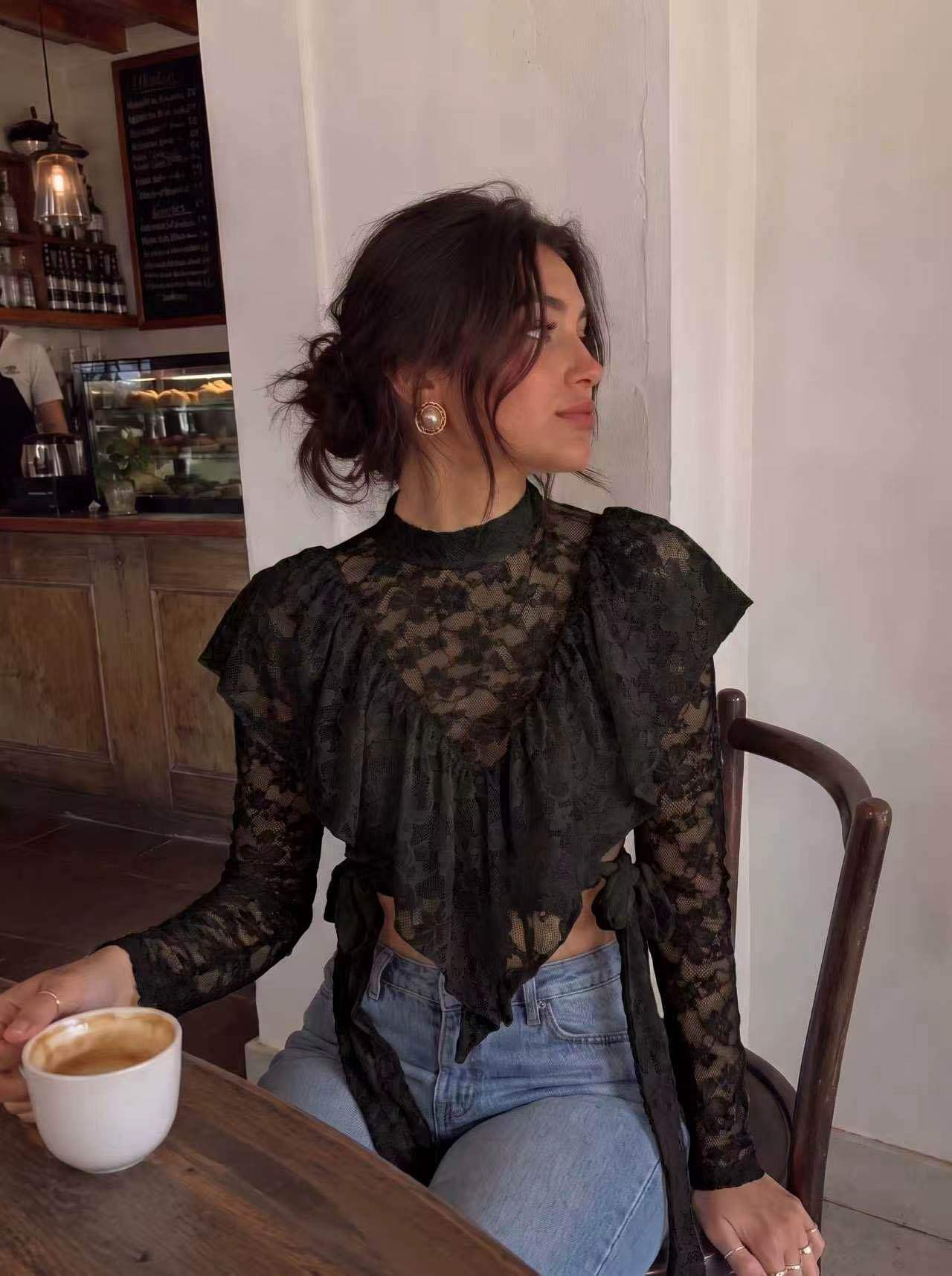 Crop top s krajkou