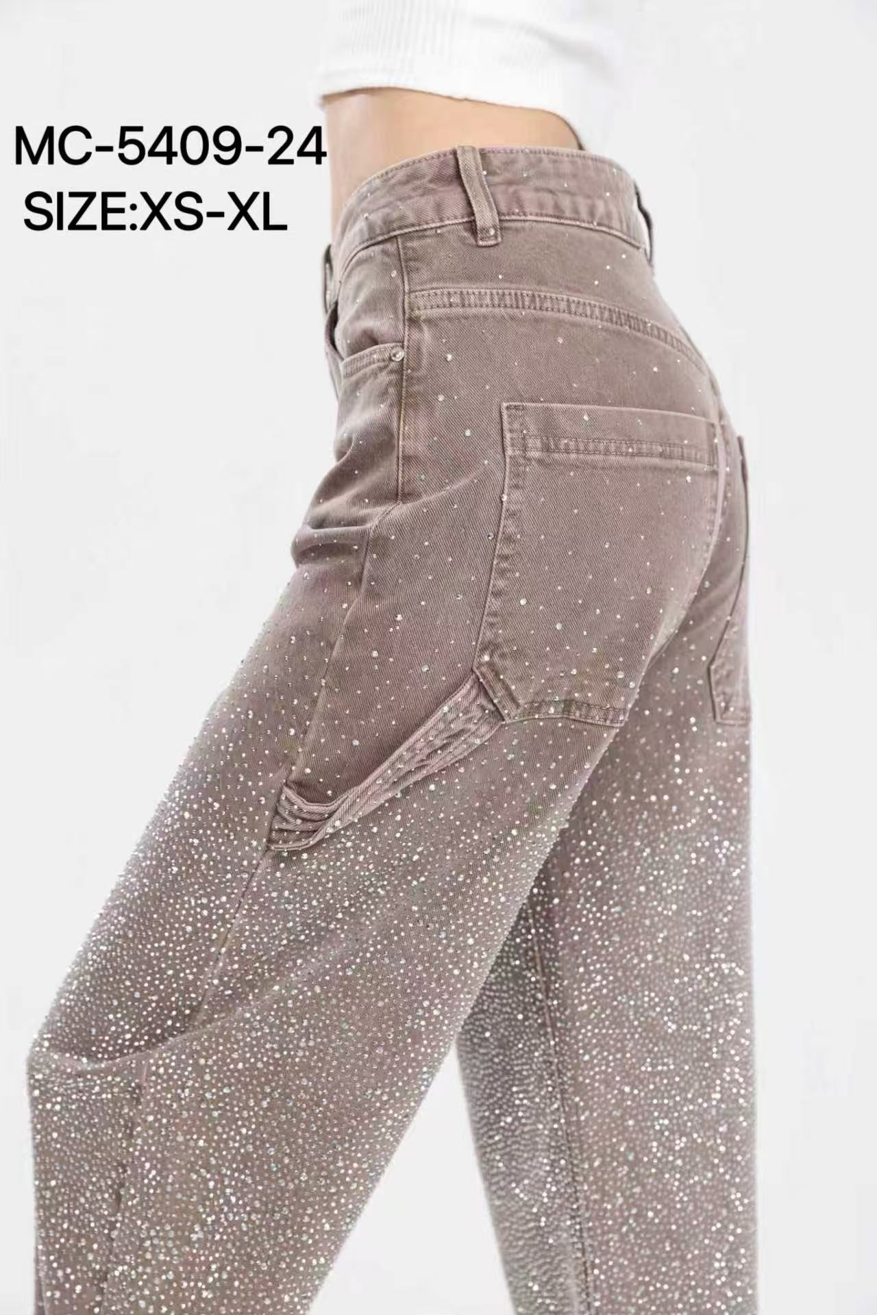 Široké džíny s flitry