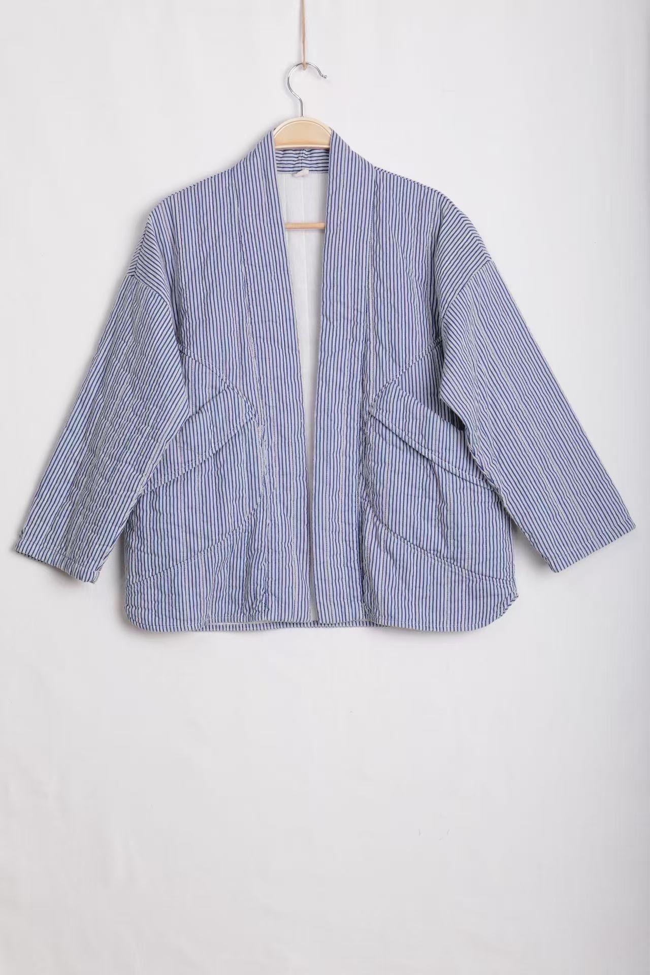 Pruhované volné kimono