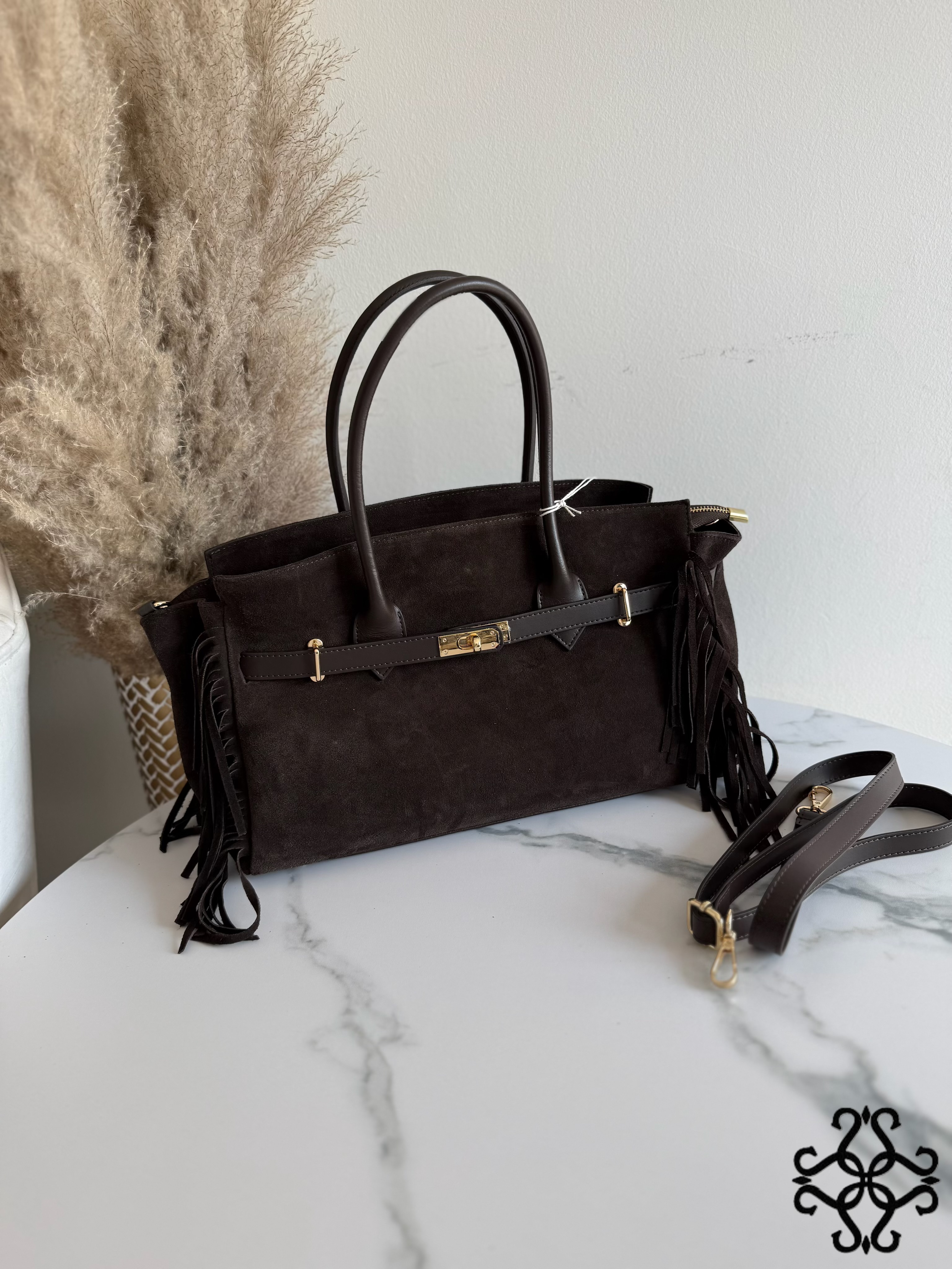 Semišová shopper kabelka s třásněmi