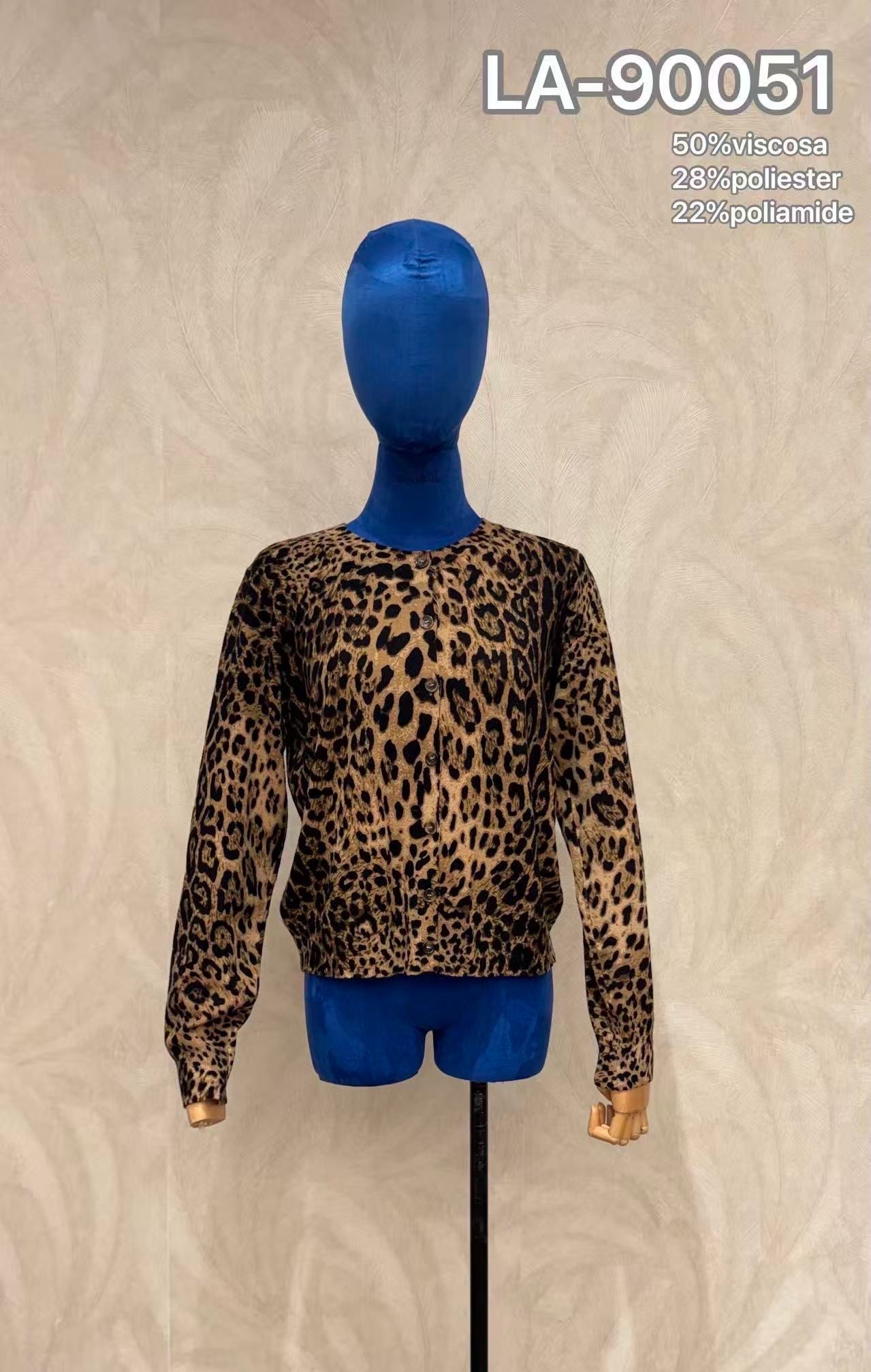 Jednoduchý kardigan s leopardím vzorem