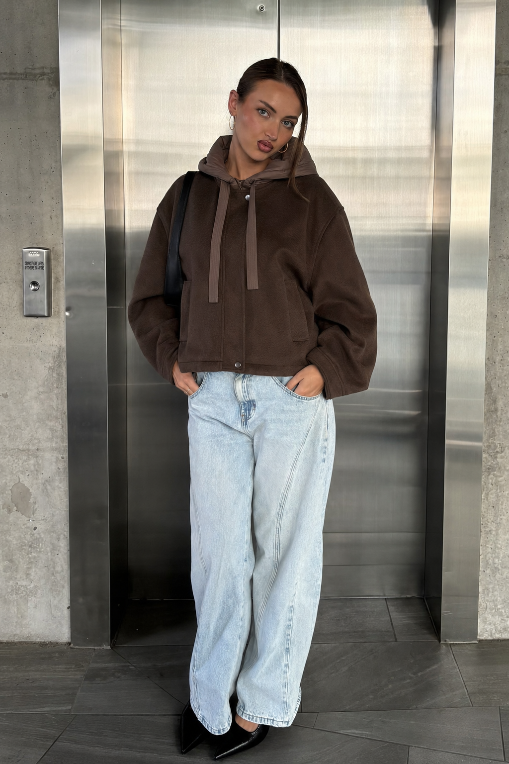 Oversize bunda s kapucí