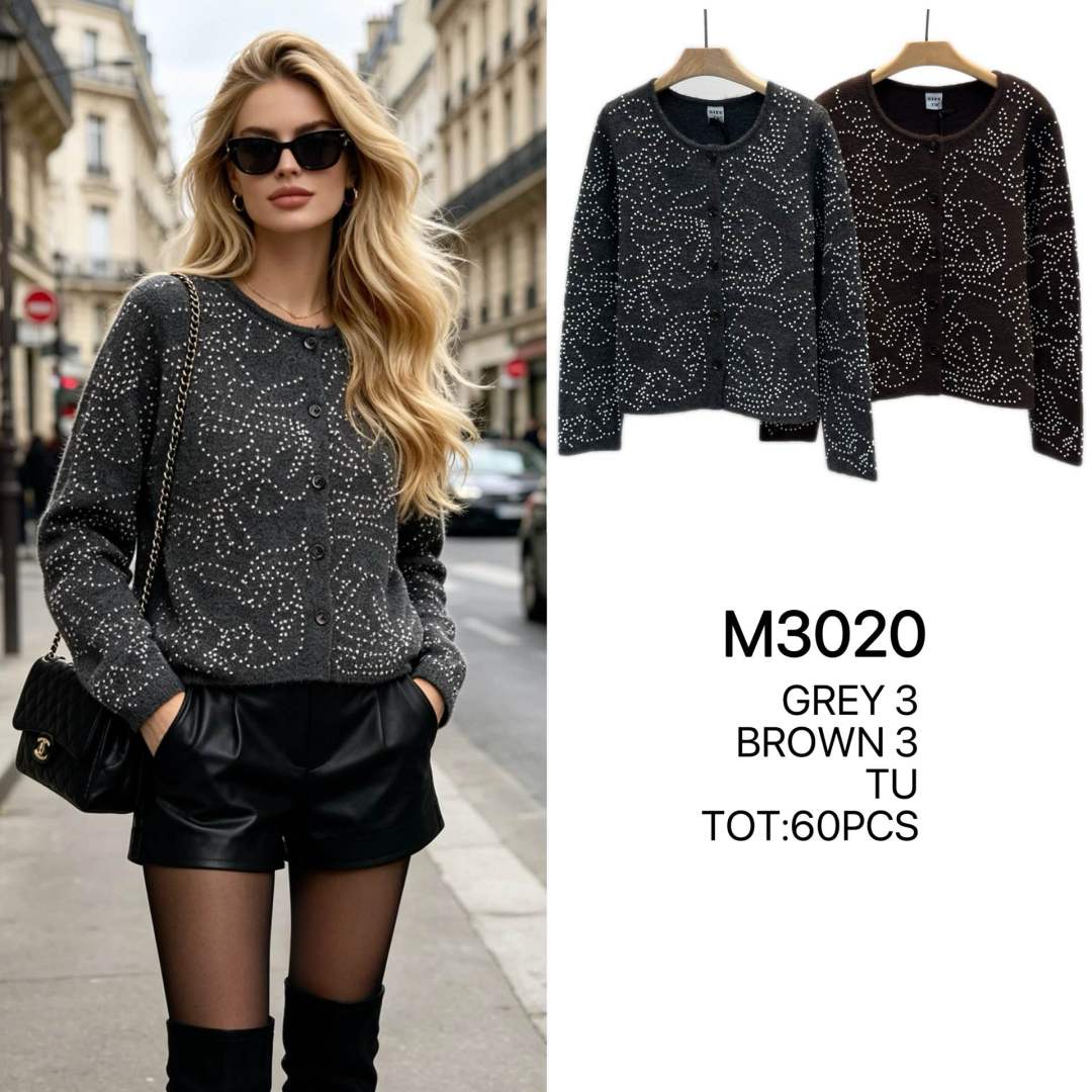 Cardigan s cvočky