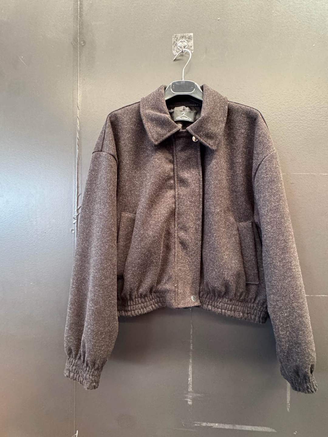 Oversize bunda s límečkem