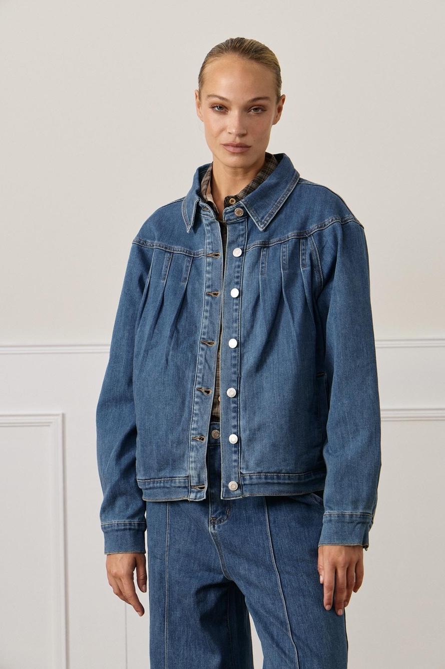 Oversize bunda s plisováním